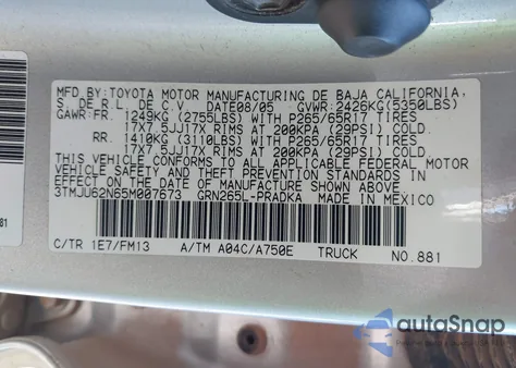 2005 Toyota Tacoma Prerunner V6 из США, поврежденный, VIN 3TMJU62N65M007673